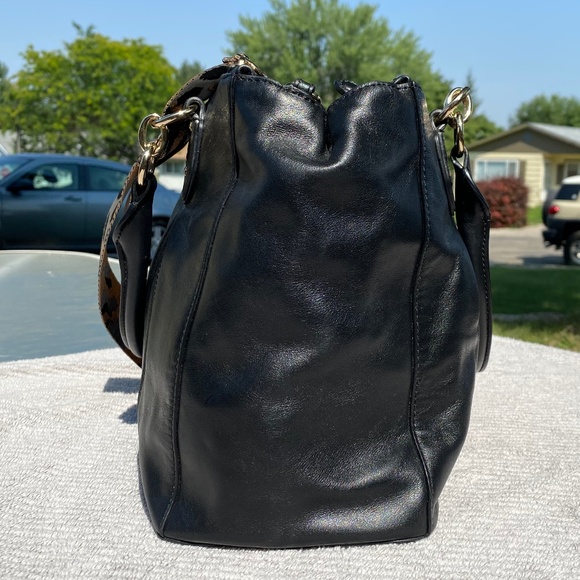 *SOLD PRIVATELY* - Picture 4 of 11